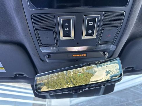 New 2026 Land Rover Defender 110 V8 image 20