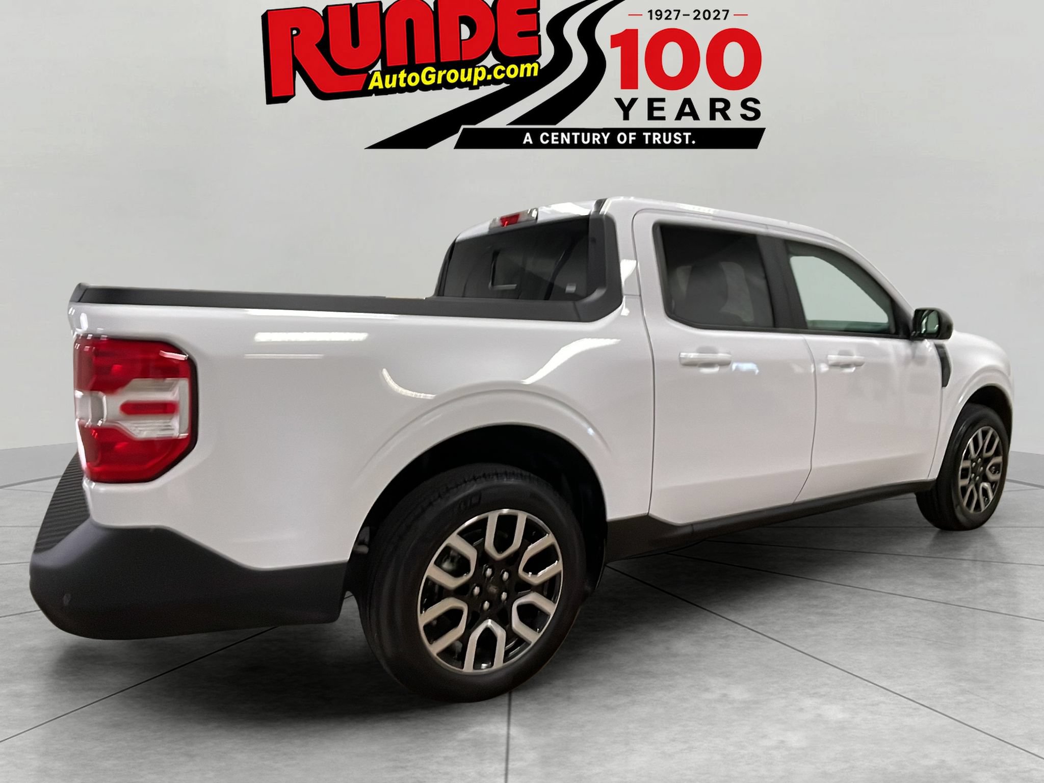 Used 2024 Ford Maverick Lariat w/ 4K Tow Package AWD/4WD image 5