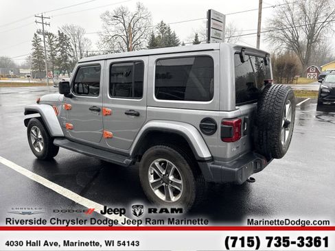 Used 2019 Jeep Wrangler Unlimited Sahara w/ Uconnect 4C Nav & Sound Group image 7