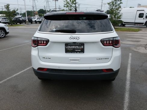 Certified 2025 Jeep Compass Limited AWD/4WD image 8