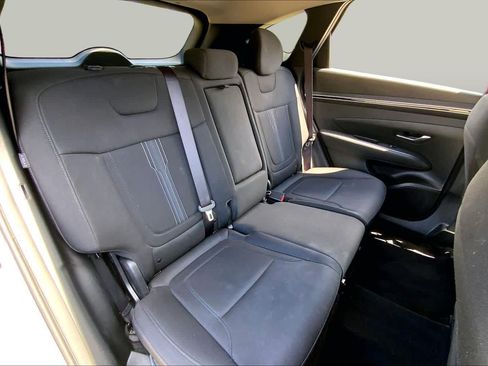 Used 2024 Hyundai Tucson SEL FWD image 18