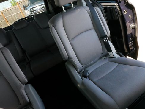 Certified 2018 Honda Odyssey EX image 14