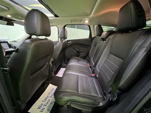 Used 2015 Ford Escape Titanium w/ Equipment Group 301A AWD/4WD image 28