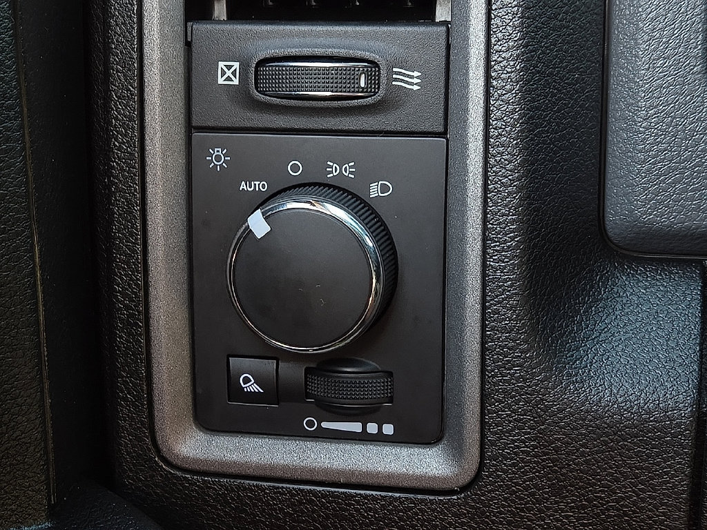 Used 2021 RAM 1500 Tradesman w/ Trailer Tow Group AWD/4WD image 16