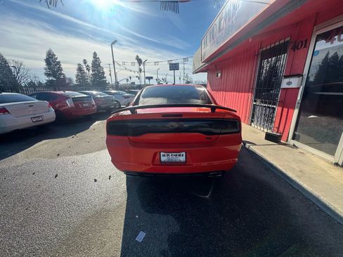 Used 2012 Dodge Charger R/T image 6