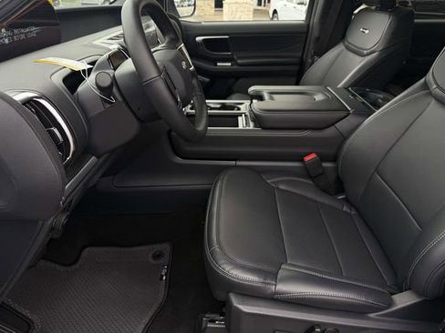 New 2026 Ford Expedition Platinum AWD/4WD image 24