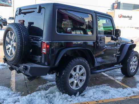 Used 2014 Jeep Wrangler Sahara w/ Connectivity Group image 5