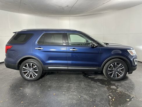 Used 2016 Ford Explorer Platinum image 13
