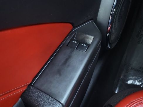 Used 2010 Ford Mustang GT Premium RWD image 16