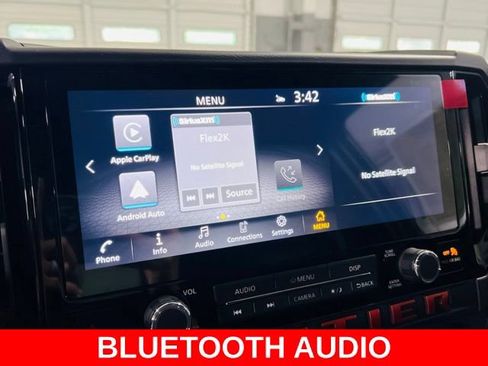 New 2026 Nissan Frontier PRO-4X w/ Pro-4x Convenience Package AWD/4WD image 6