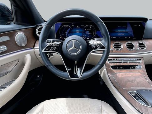 Used 2023 Mercedes-Benz E 350 Sedan image 6