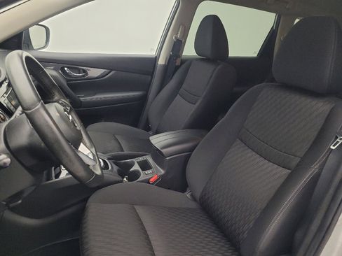 Used 2019 Nissan Rogue SV FWD image 17