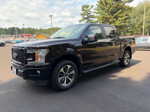 Used 2019 Ford F150 XL w/ Equipment Group 101A Mid AWD/4WD image 3
