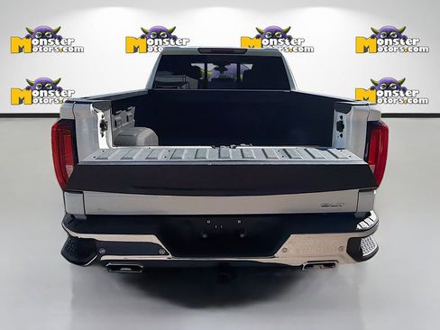 Used 2021 GMC Sierra 1500 SLT w/ SLT Premium Plus Package AWD/4WD image 32
