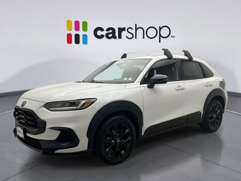 Used 2025 Honda HR-V Sport image 1