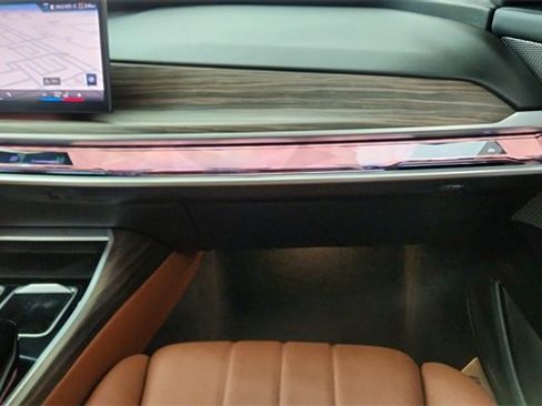 Used 2023 BMW 740i 740i w/ Executive Package image 36