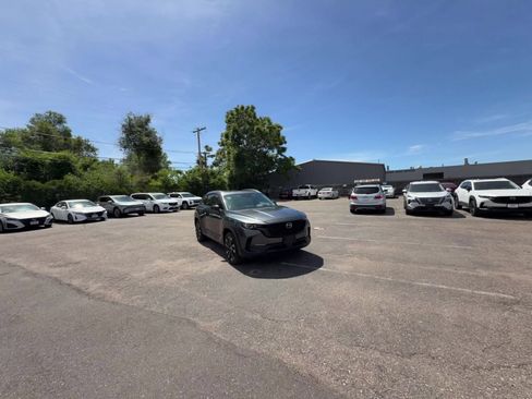 Used 2025 MAZDA CX-50 2.5 Hybrid w/ Premium Plus Pkg AWD/4WD image 14