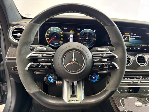 Used 2021 Mercedes-Benz E 63 AMG S image 21
