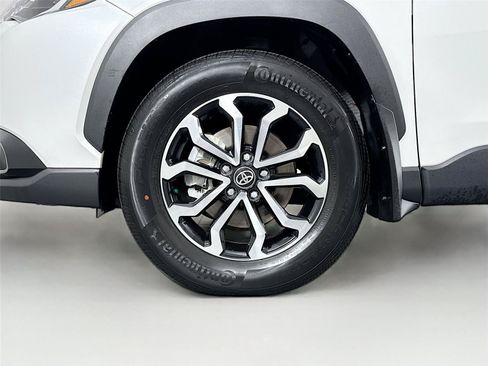 Used 2023 Toyota Corolla Cross AWD Hybrid image 40