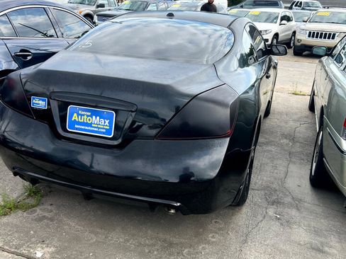 Used 2008 Nissan Altima 3.5 SE w/ Premium Pkg image 3