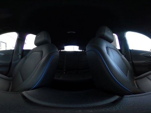 Used 2025 Buick Envista Sport Touring image 42