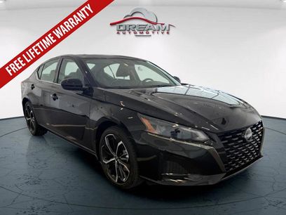 New 2025 Nissan Altima 2.5 SR