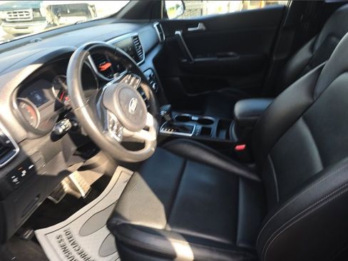Used 2022 Kia Sportage Nightfall Edition image 28