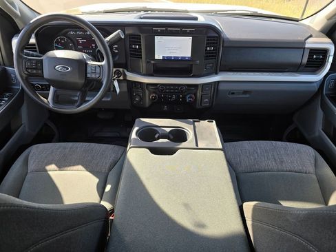 Used 2024 Ford F350 XLT AWD/4WD image 10