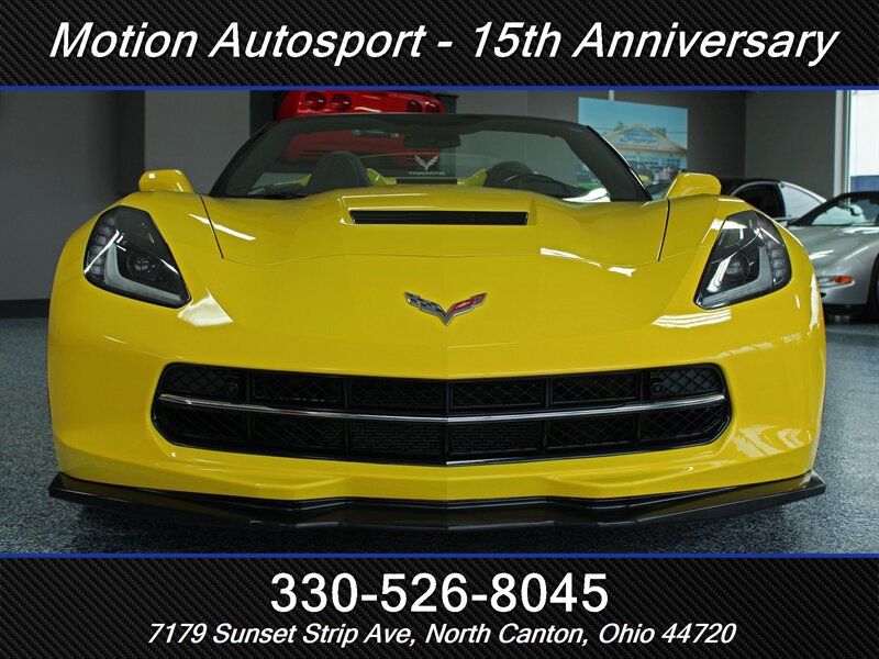 Used 2017 Chevrolet Corvette Stingray Convertible RWD image 3