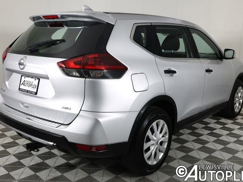 Used 2019 Nissan Rogue S AWD/4WD image 5