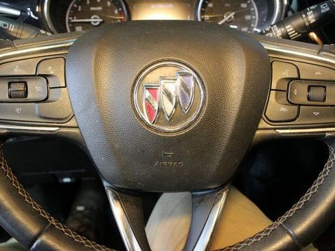 Used 2020 Buick Encore GX Select image 19