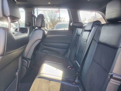 Used 2019 Jeep Grand Cherokee Altitude AWD/4WD image 35