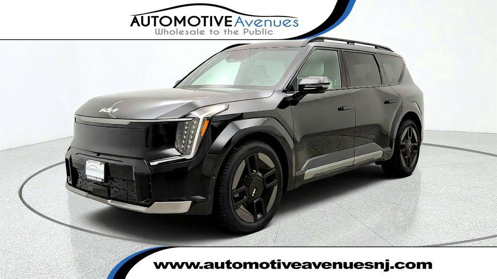 Used 2024 Kia EV9 GT-Line AWD/4WD image 1