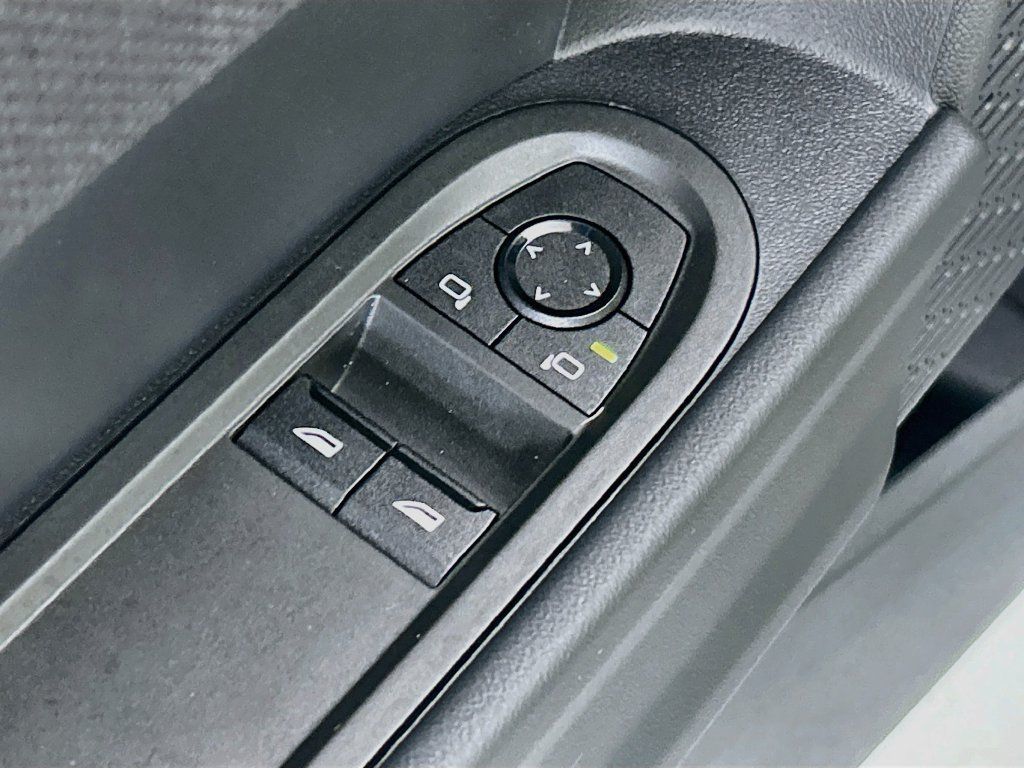 New 2027 MINI Cooper 2-Door Hardtop FWD image 21