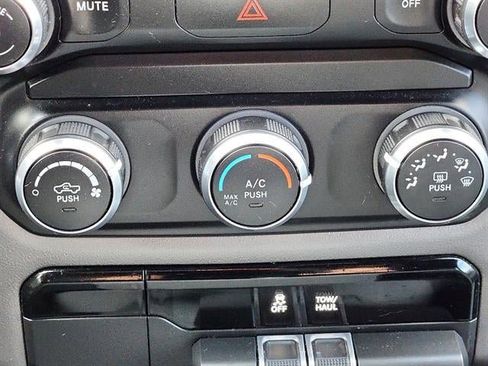 Used 2021 RAM 1500 Big Horn image 48