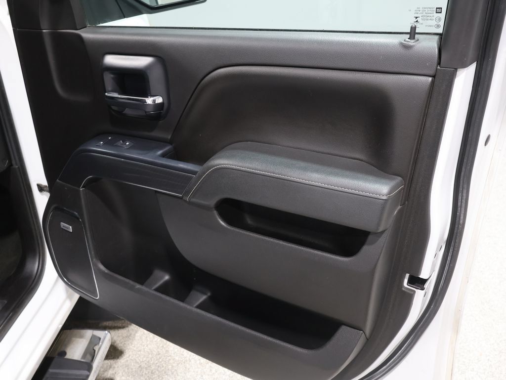 Used 2014 GMC Sierra 1500 SLE w/ All-Terrain Package AWD/4WD image 24