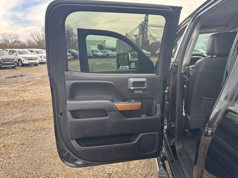 Used 2016 Chevrolet Silverado 3500 LTZ w/ Duramax Plus Package image 22