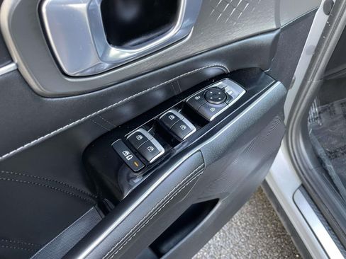 Used 2022 Kia Sorento SX image 23