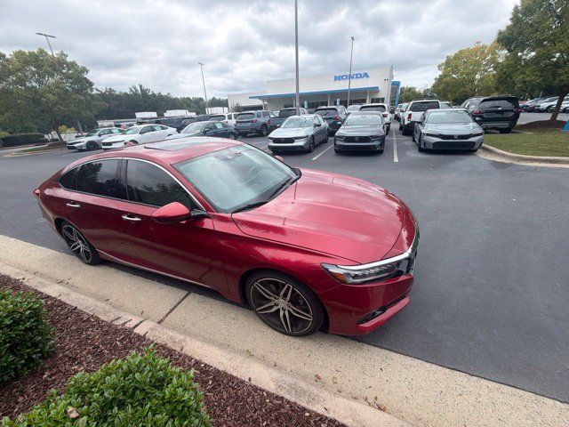 Used 2021 Honda Accord Touring image 4