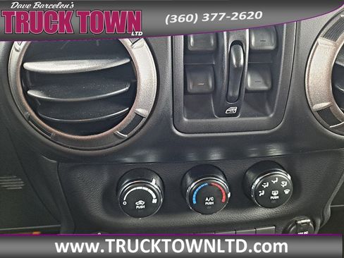 Used 2017 Jeep Wrangler Unlimited Sport w/ Quick Order Package 24S image 23