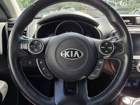 Used 2017 Kia Soul + w/ UVO Package FWD image 13
