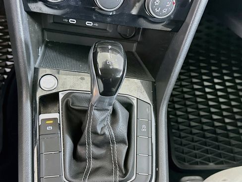 Used 2025 Volkswagen Taos S FWD image 23