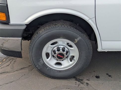 New 2026 GMC Savana 2500 w/ Driver Convenience Package image 10