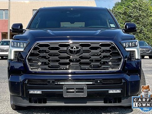 Used 2024 Toyota Sequoia Platinum w/ TRD Off-Road Package AWD/4WD image 3