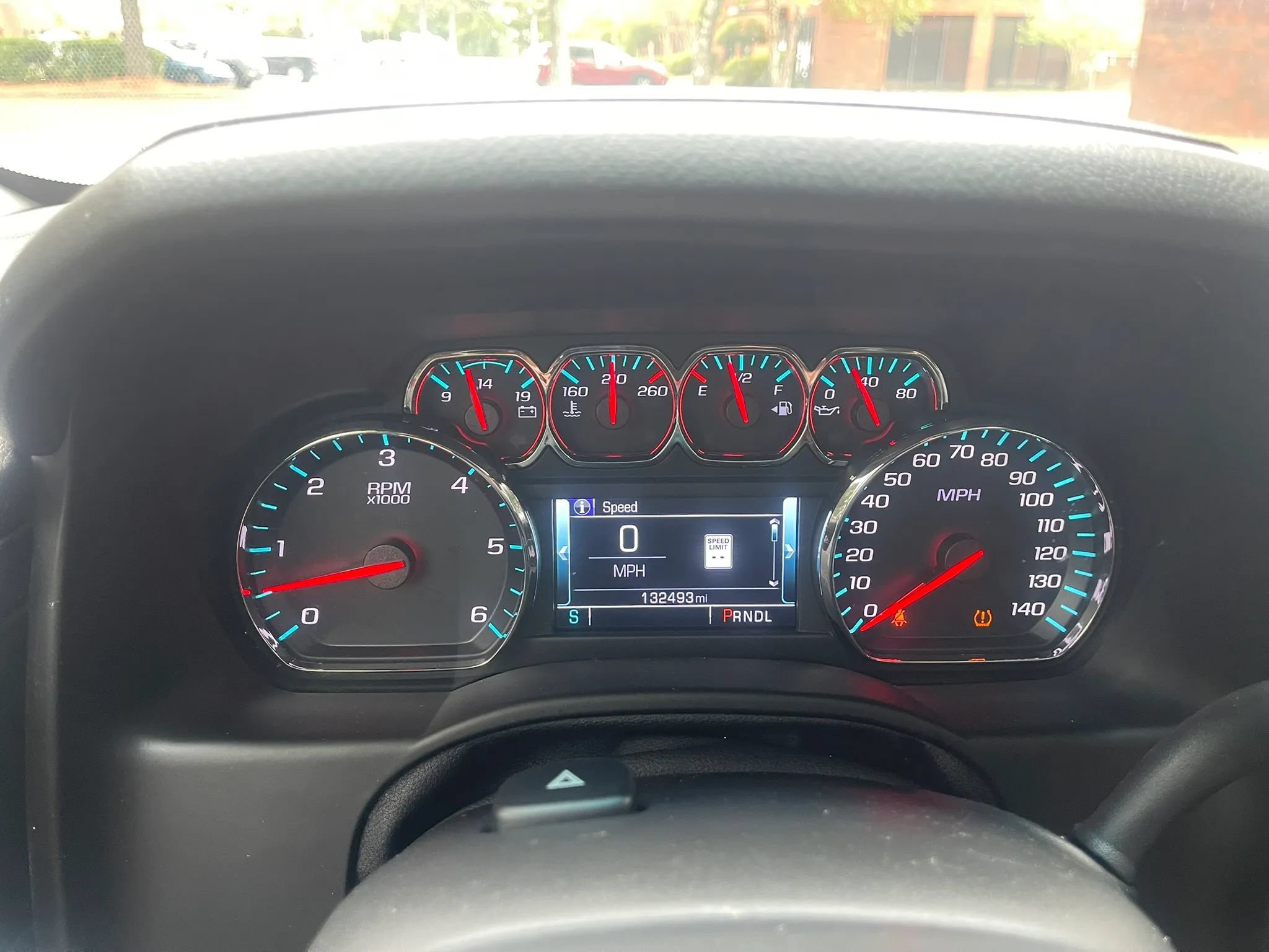Used 2019 GMC Yukon SLT w/ Premium Edition RWD image 18