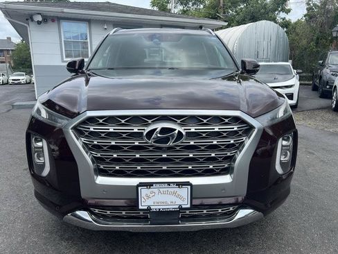 Used 2020 Hyundai Palisade Limited FWD image 2
