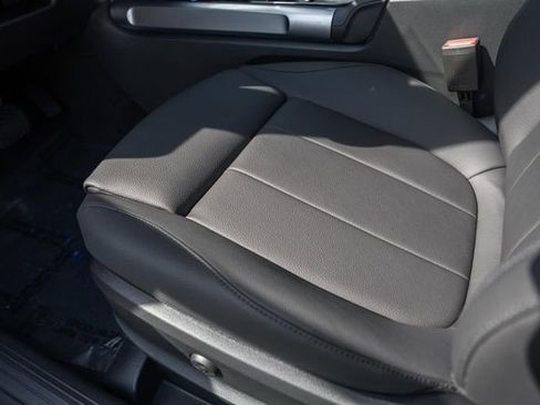 New 2026 Mercedes-Benz GLB 250 4MATIC image 33