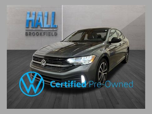 Used 2023 Volkswagen Jetta Sport image 1