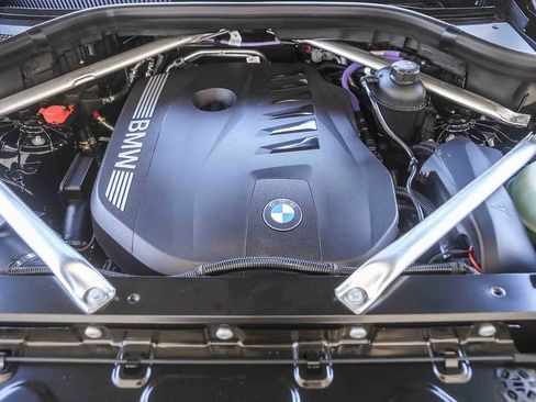 New 2026 BMW X5 sDrive40i w/ M Sport Package image 23