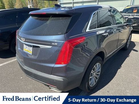 Used 2018 Cadillac XT5 Luxury w/ Driver Awareness Package AWD/4WD image 11